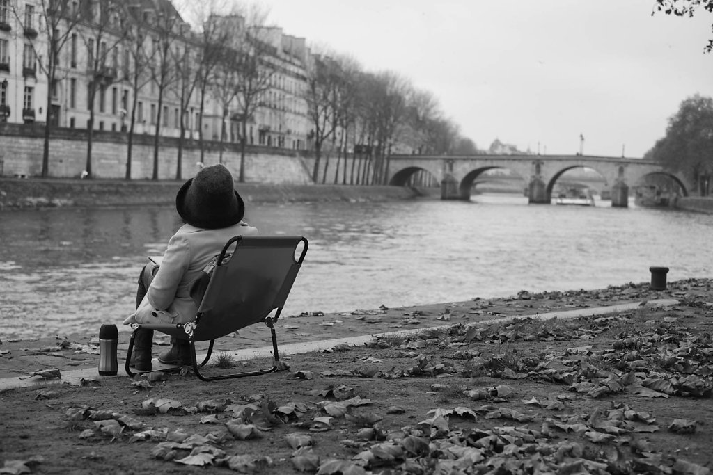 peintre-sur-les-quais.jpg